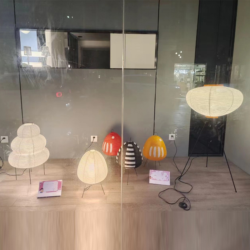 Yer lambası Masa lambası Başuc - Lantern Paper Solar incelemesi ve fiyatı